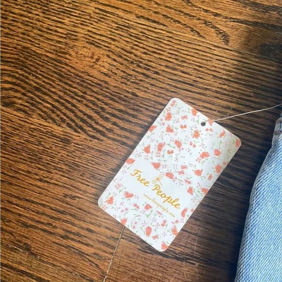 Free People Denim shorts - Picture 7 of 7